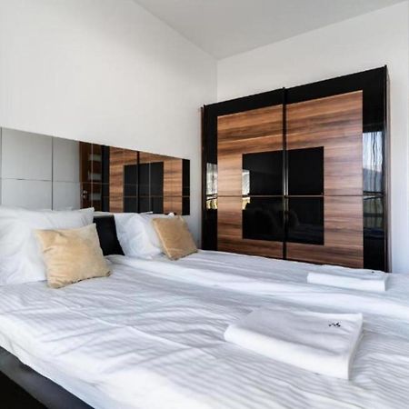 Golden Apartments Warsaw - Big And Bright Apartment In Platinum Towers- Browary- Grzyb61A 外观 照片