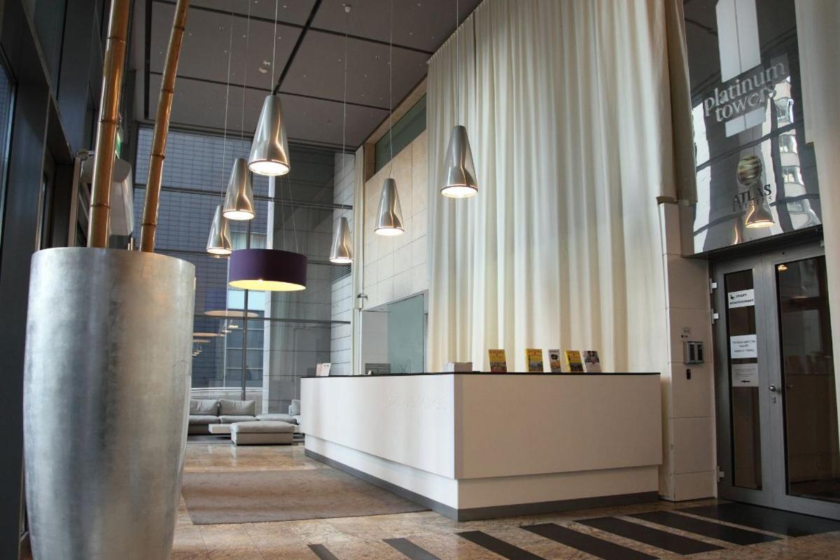 Golden Apartments Warsaw - Big And Bright Apartment In Platinum Towers- Browary- Grzyb61A 外观 照片